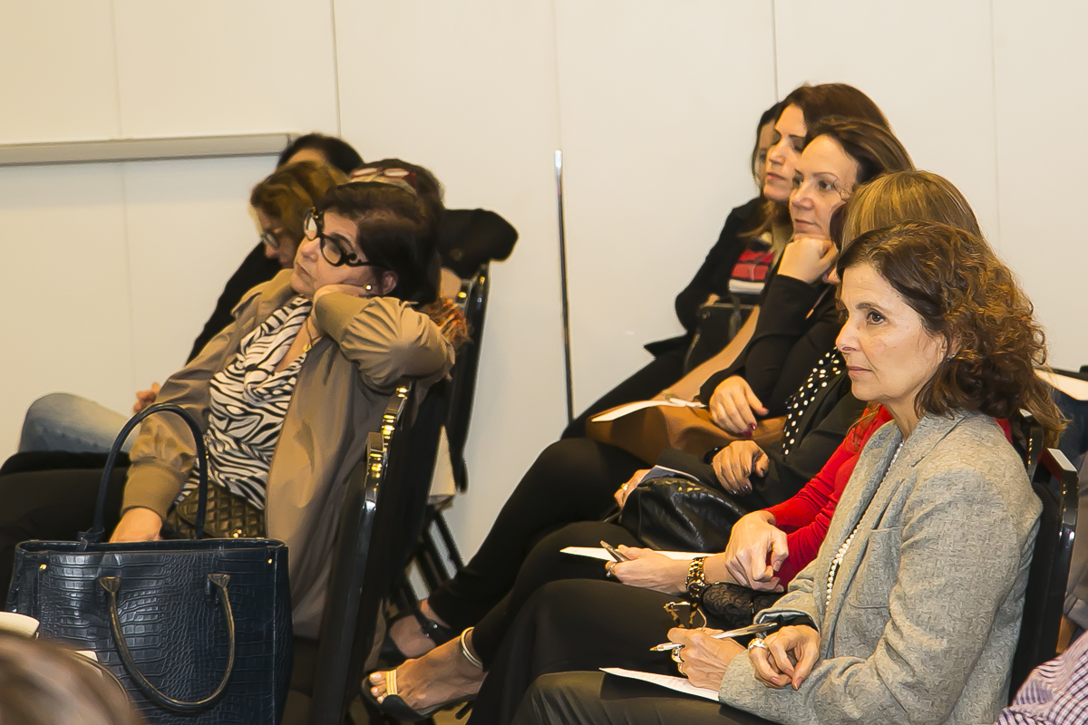 Palestras “Regulamentação da profissão de Designer de Interiores” e “Como incorporar valor aos projetos através da adoção de conceitos de sustentabilidade”- NFD